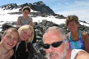 Galdöpiggen 2006 med bl. a. Josefin Granstrand, Jessica Runström och Anne Falck. Tre generationer kvinnor i VFK. - 